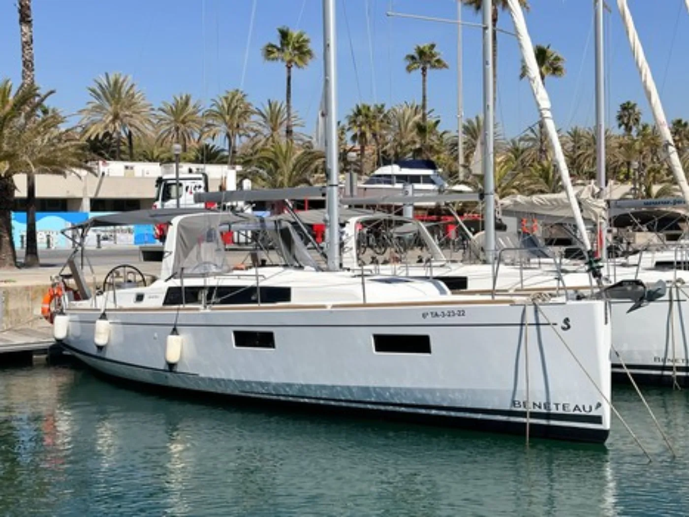 Rent a 10.5m Beneteau Oceanis 35.1 in Barcelona