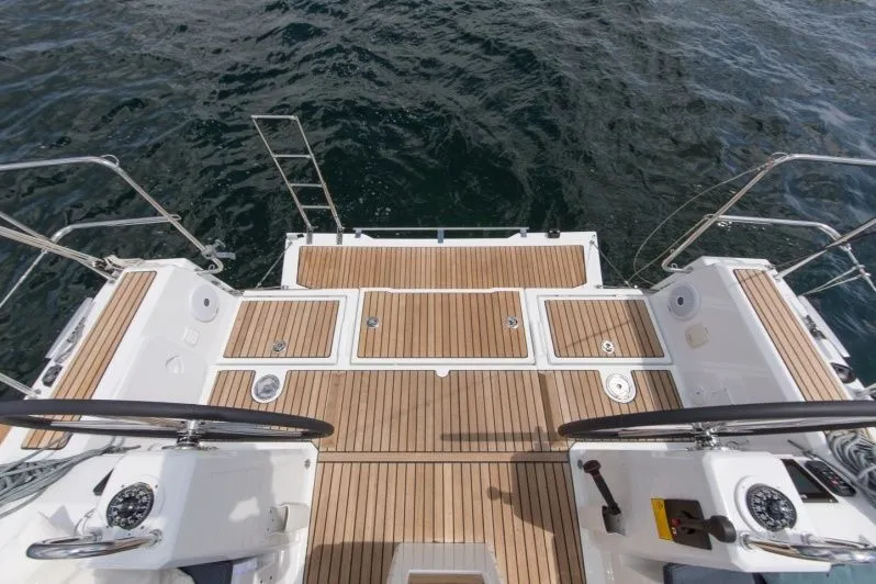 Chez Black Charter Boat