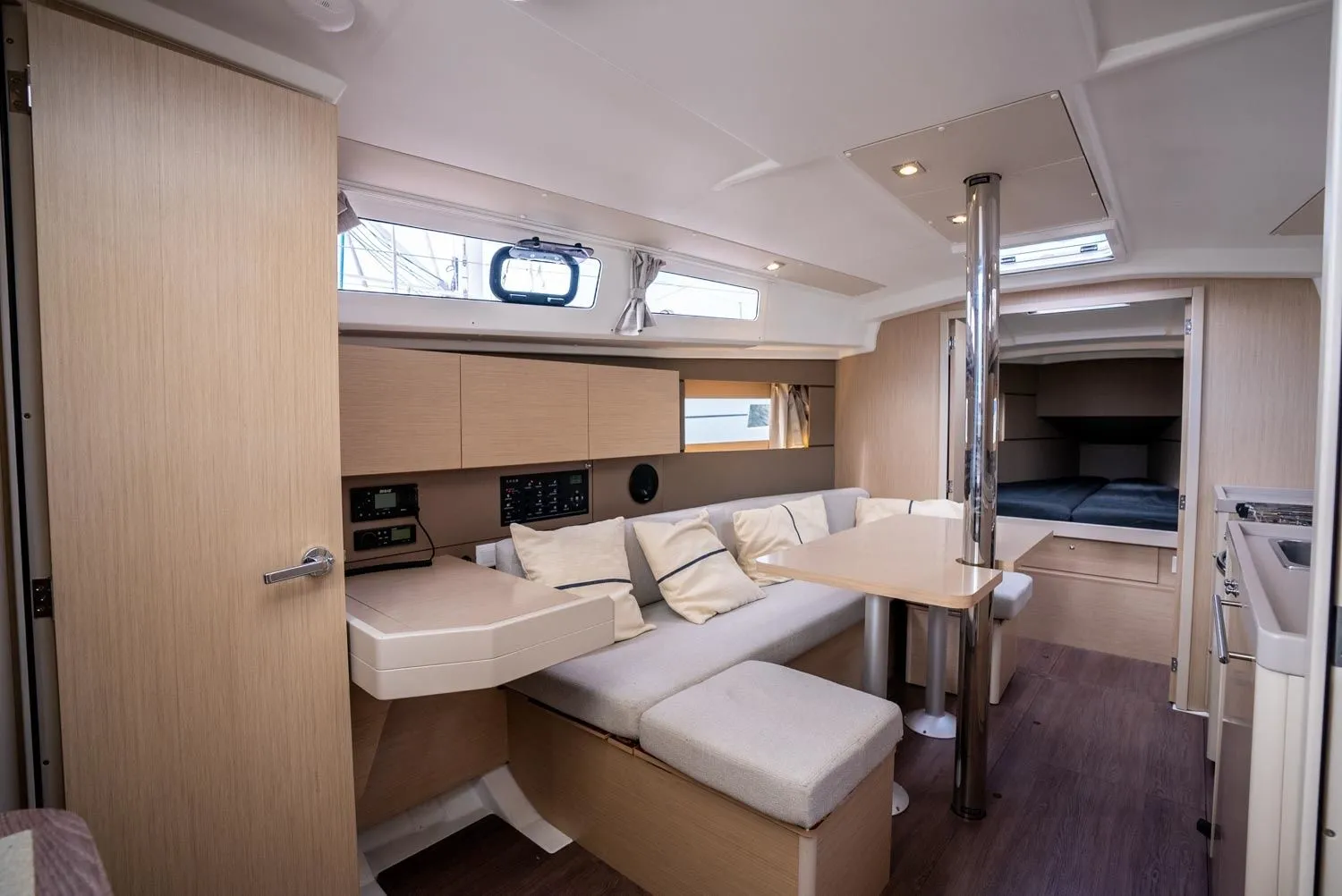 Malilu Charter Boat