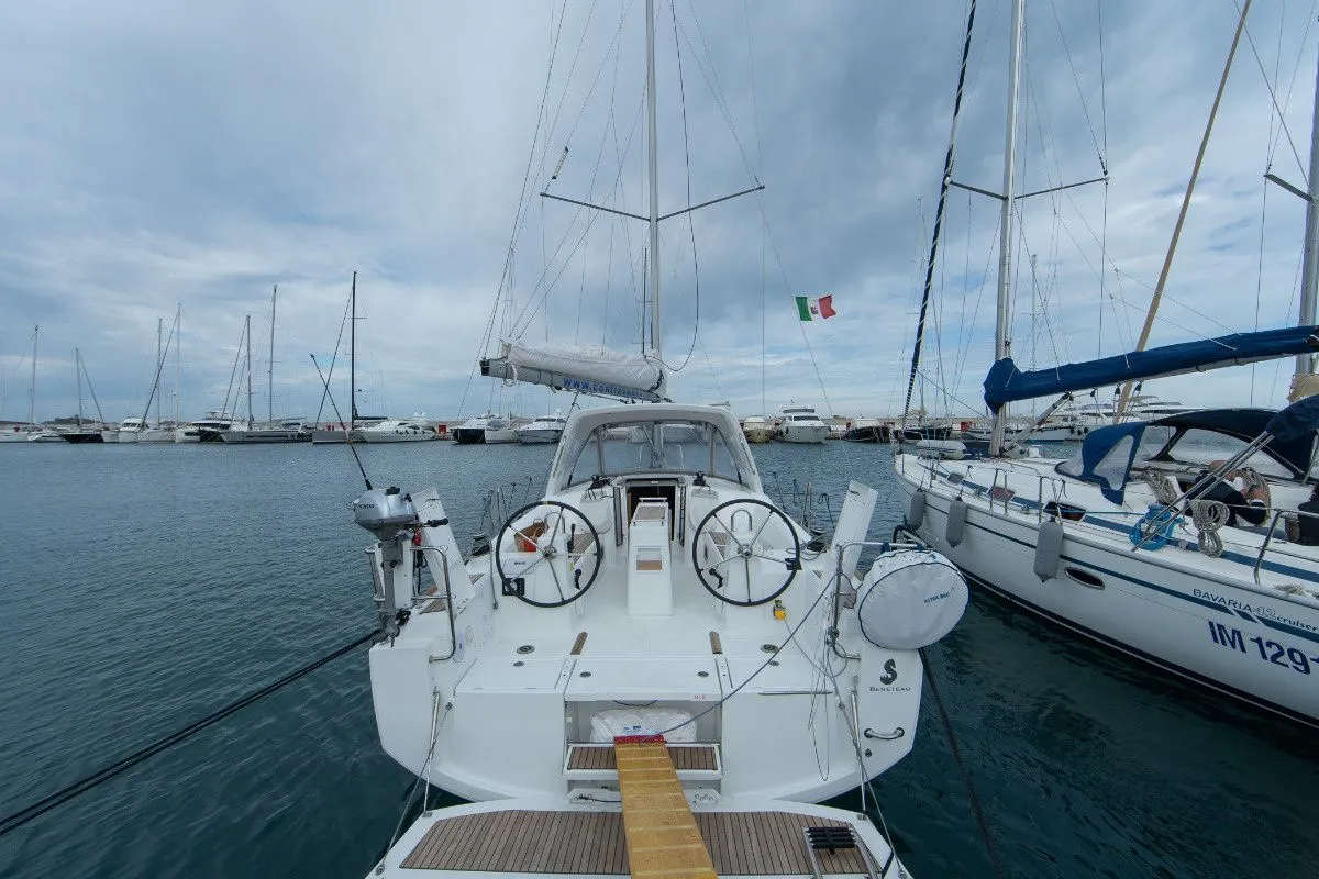 Stephanie Charterboot - 3