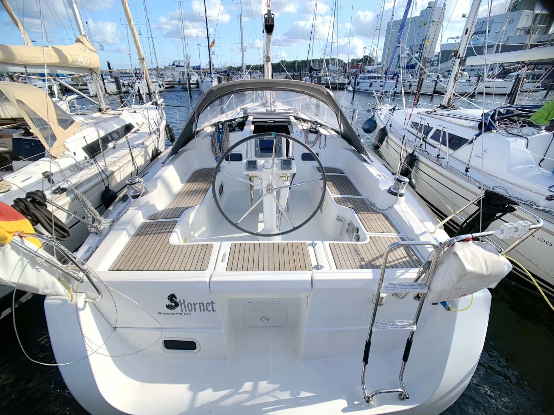 Rent a 11.48m Beneteau Oceanis 37 in Heiligenhafen