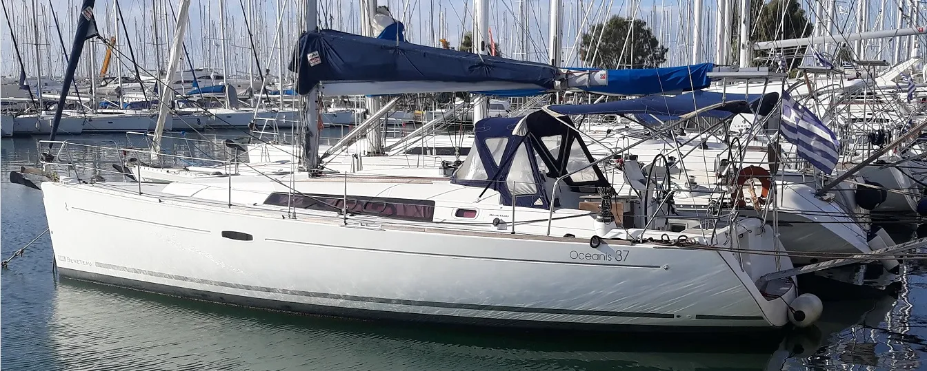 Mina Charterboot - 3