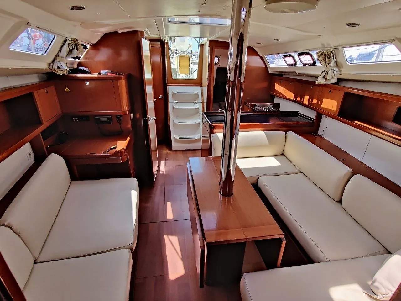 Serena Charter Boat - 5