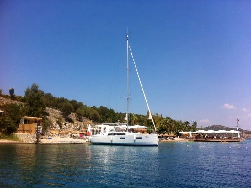 Marmaris 11.5m Kiralık Beneteau Oceanis 38