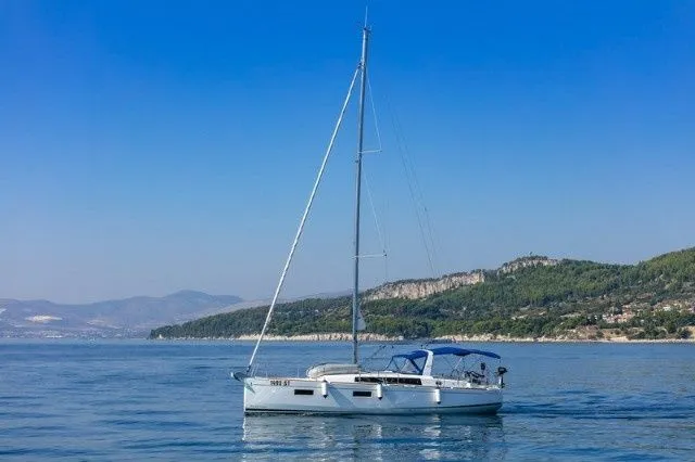 Anima Maris  3 Charter Boat - 5