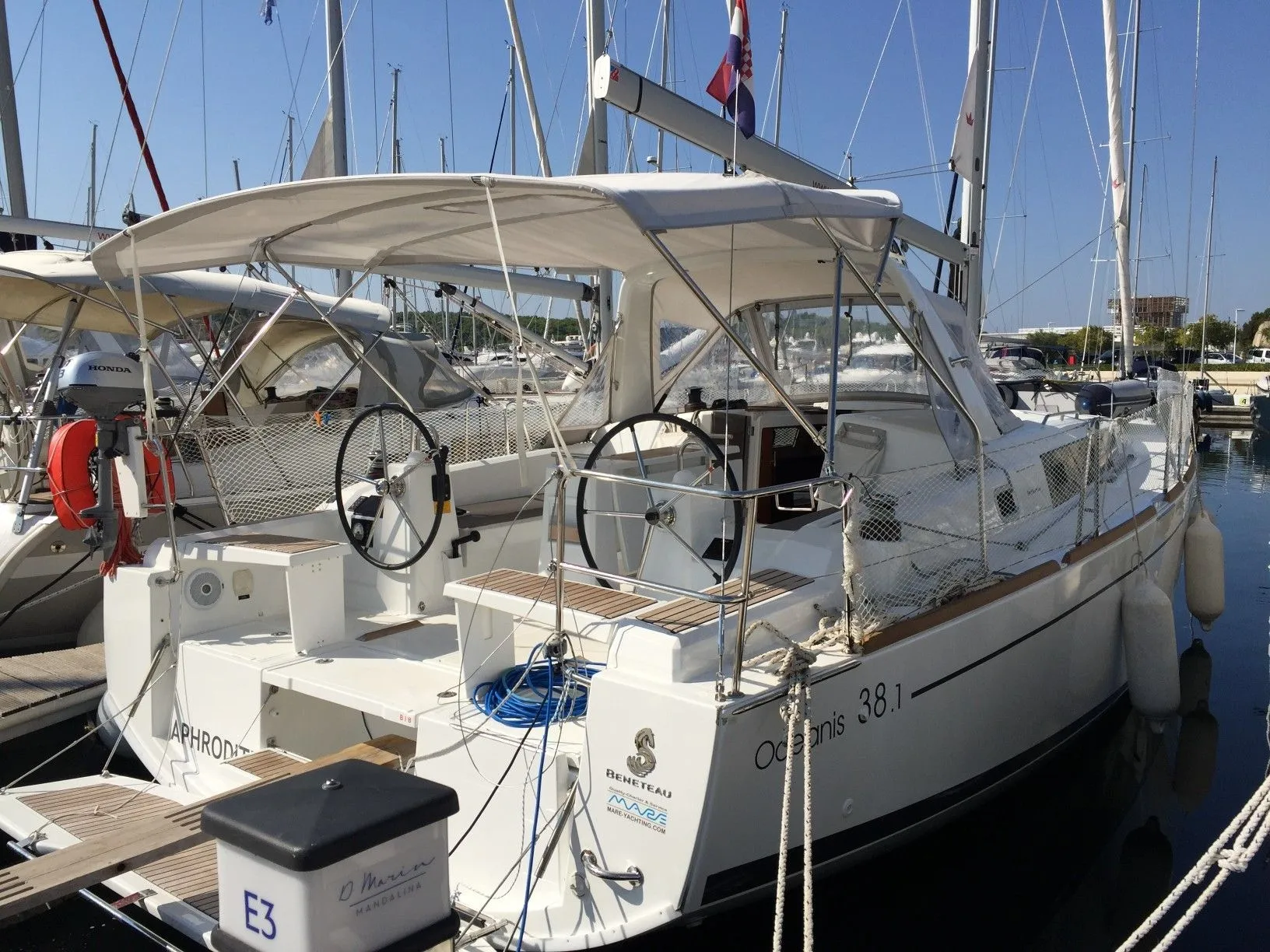 Aphrodite Charterboot - 3