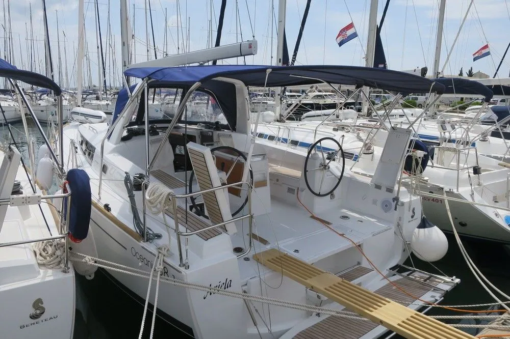Ariela Charter Boat - 4