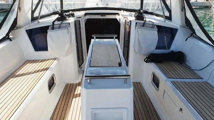 Bellona Charter Boat - 5