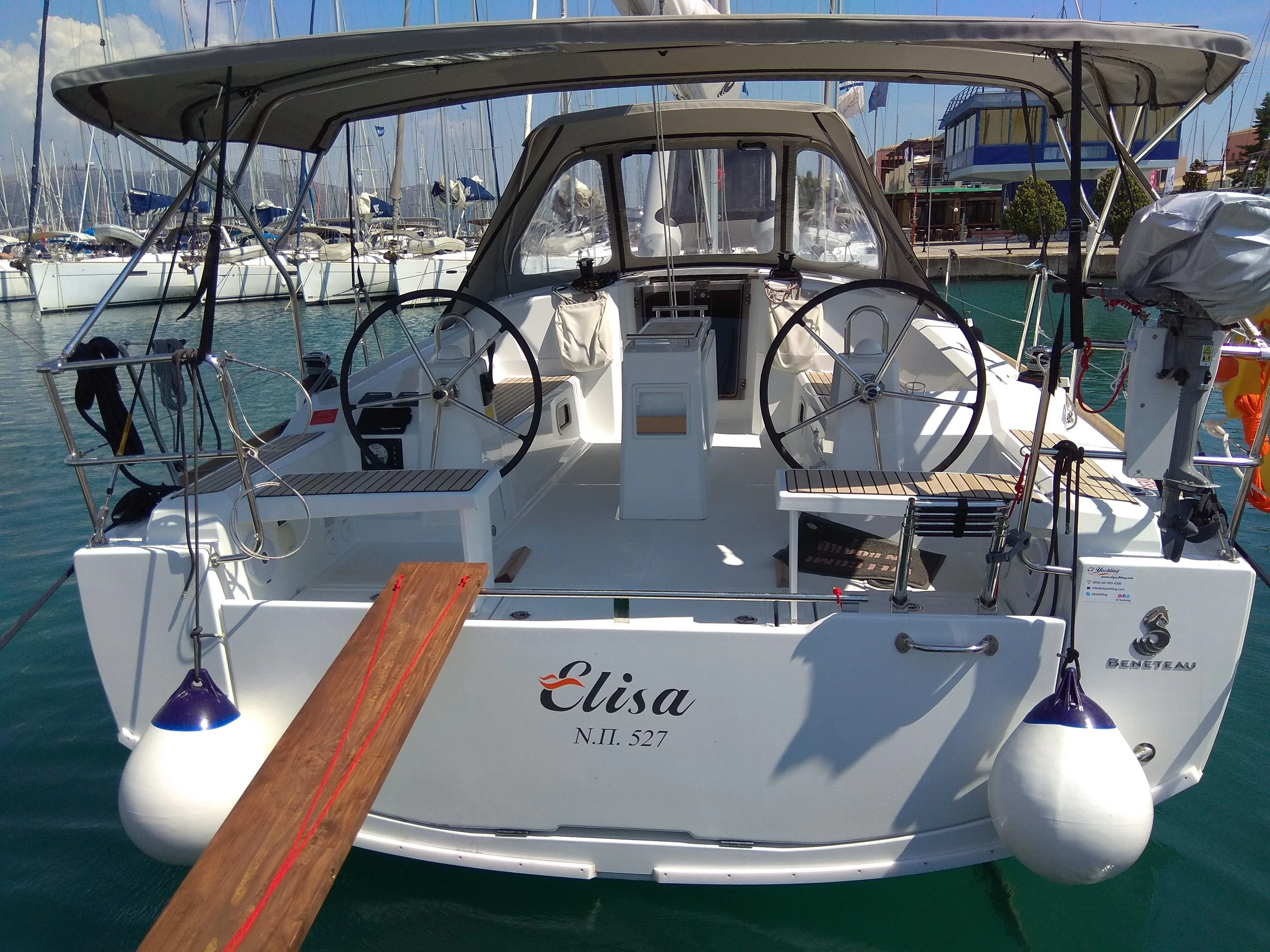 Rent a 10.45m Sailing Yacht Beneteau Oceanis 38 in Lefkada