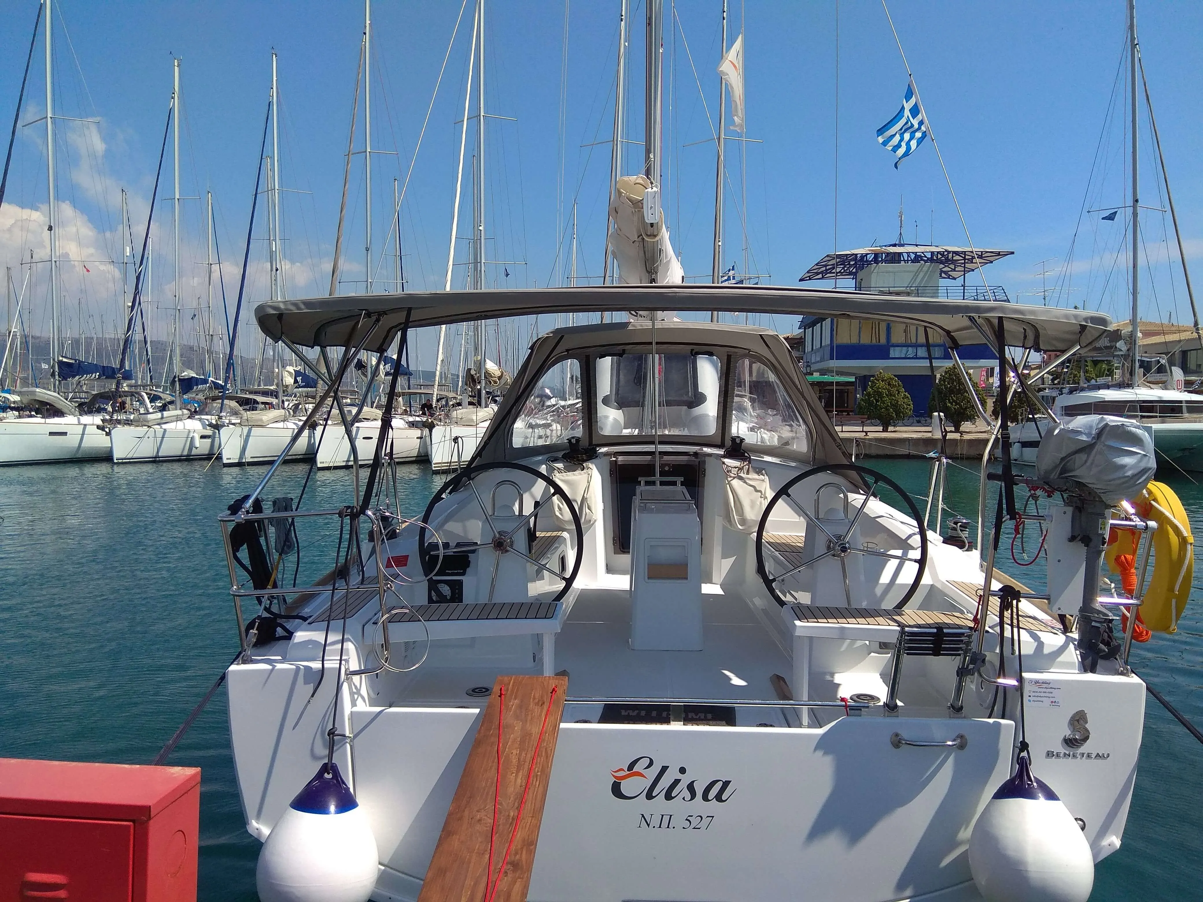 10.45м аренда парусная яхта Beneteau Oceanis 38 в Лефкада