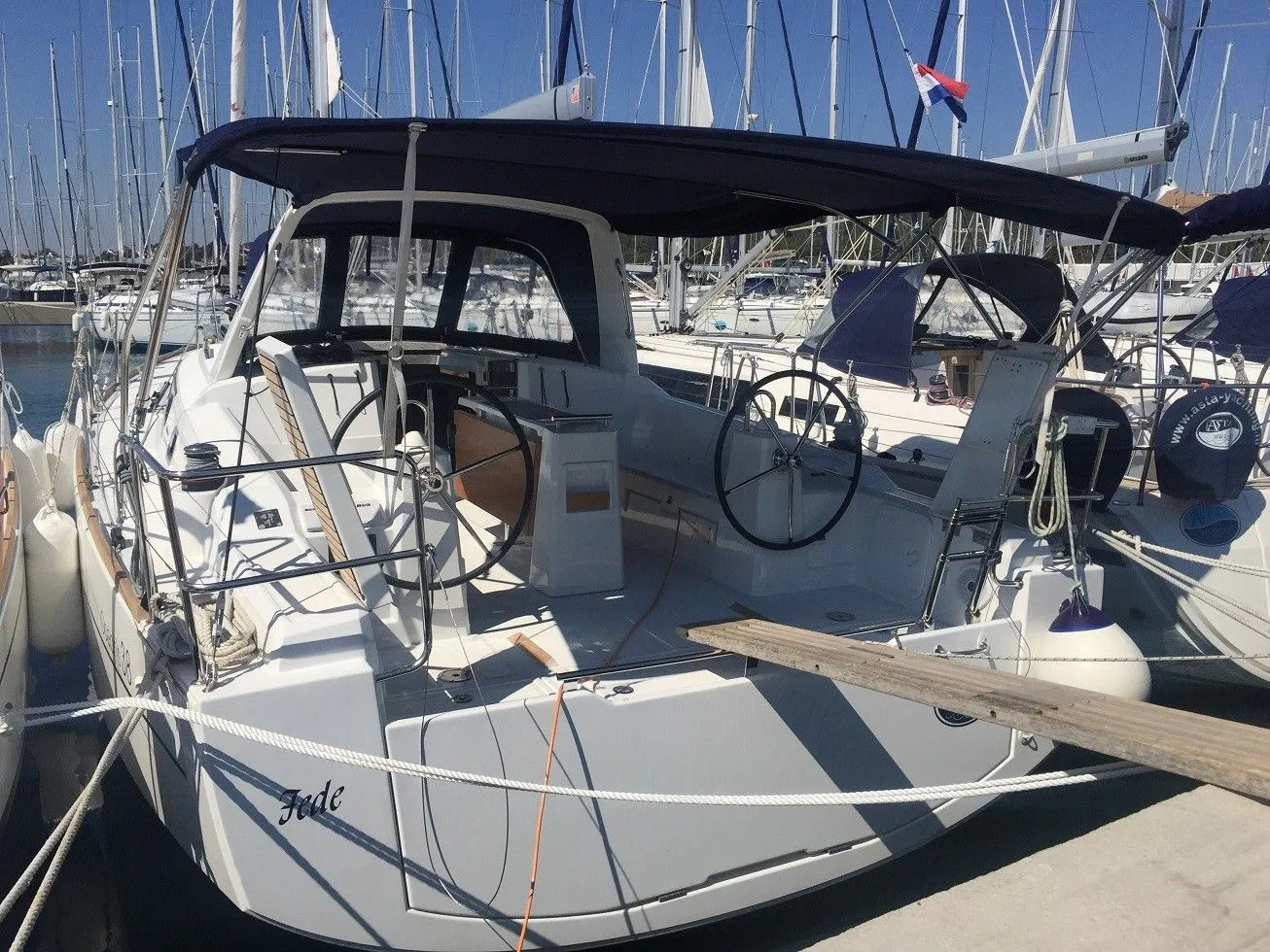 Fede Charter Boat