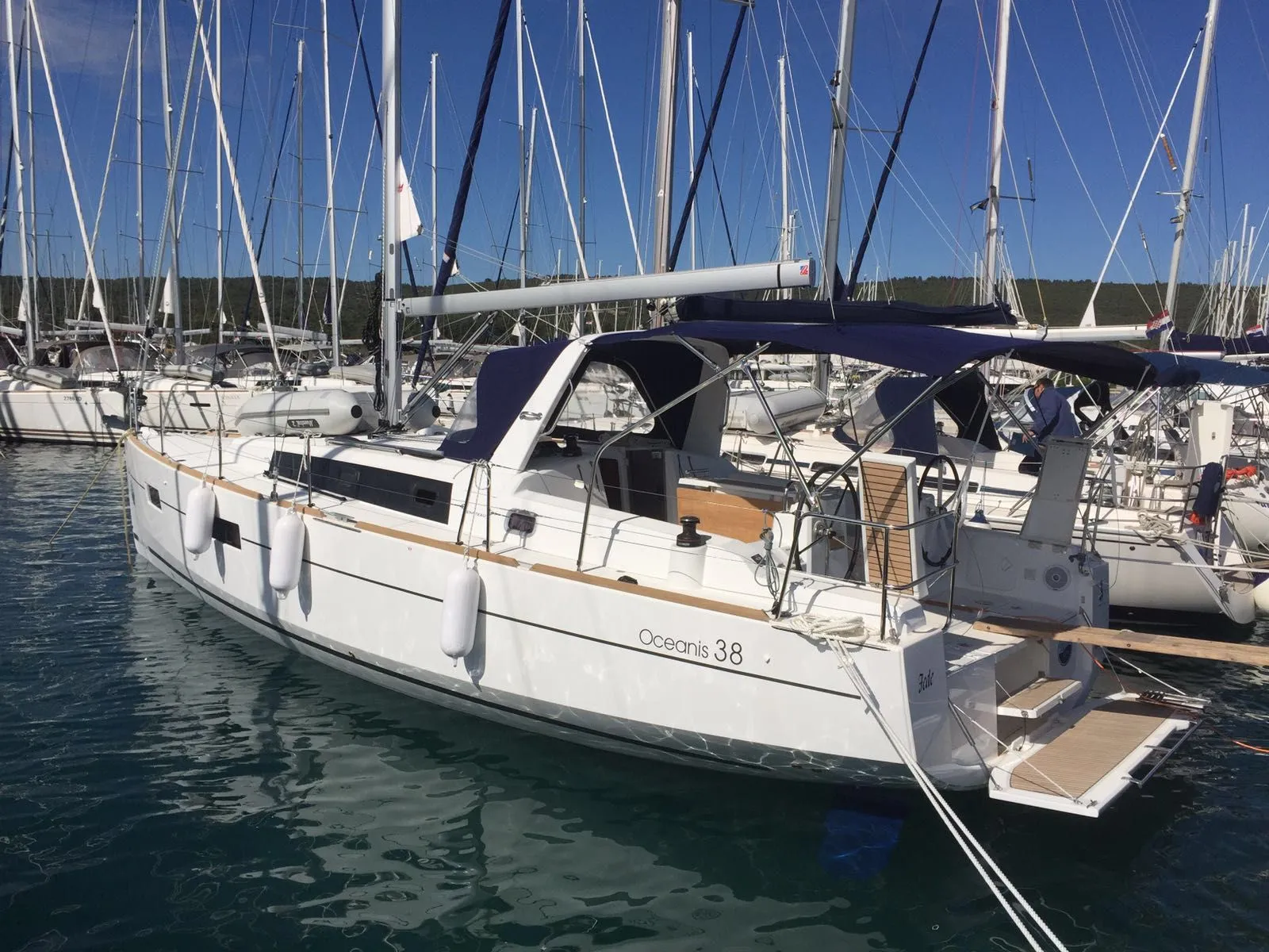 11.55m Sukosan Boat Hire