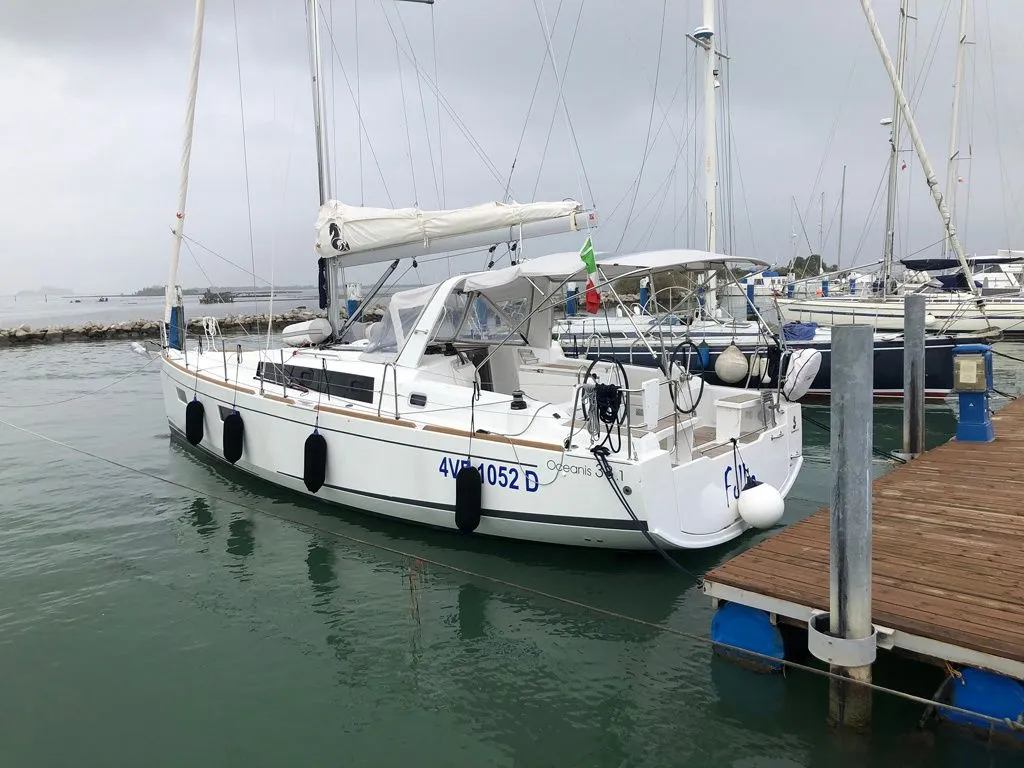 Follia Charterboot - 3