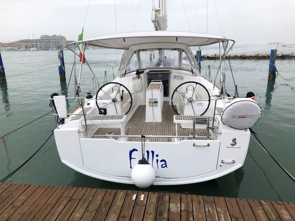 Tekne - Cannigione 10.45m Kiralık Beneteau Oceanis 38