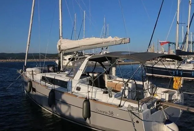 Grey Pearl Charter Boat