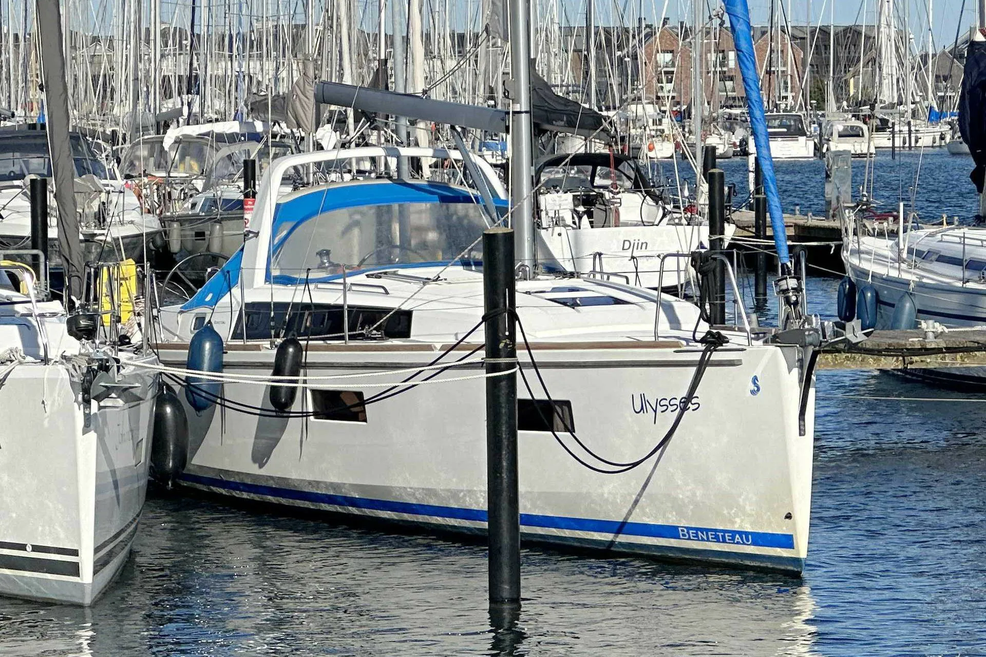 11.5m Heiligenhafen Beneteau Oceanis 38 Hire
