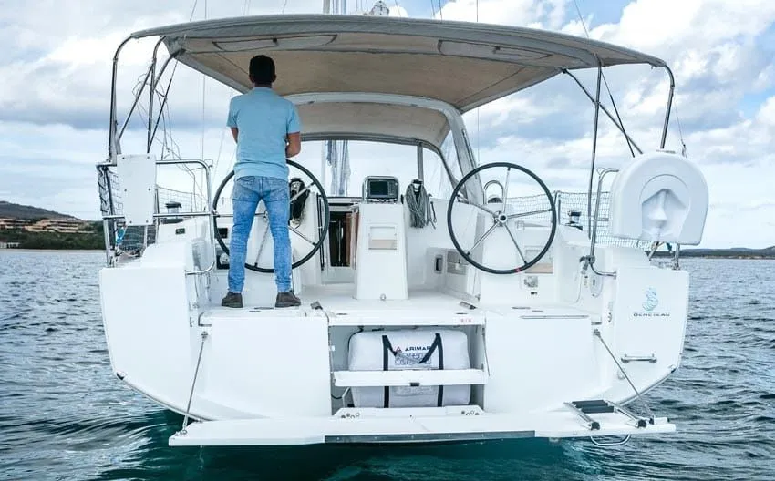 Maximo Charter Boat