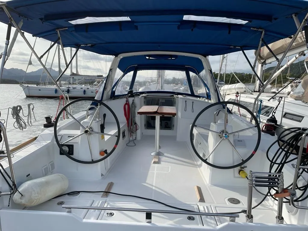 Monica Charterboot - 5