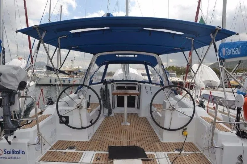 Explore Cannigione on a 11.59m Rental Beneteau Oceanis 38