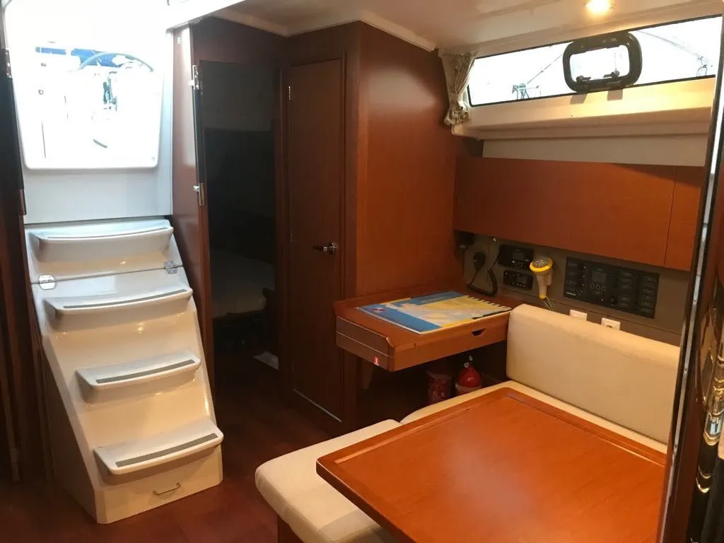 Baby Dory Charter Boat
