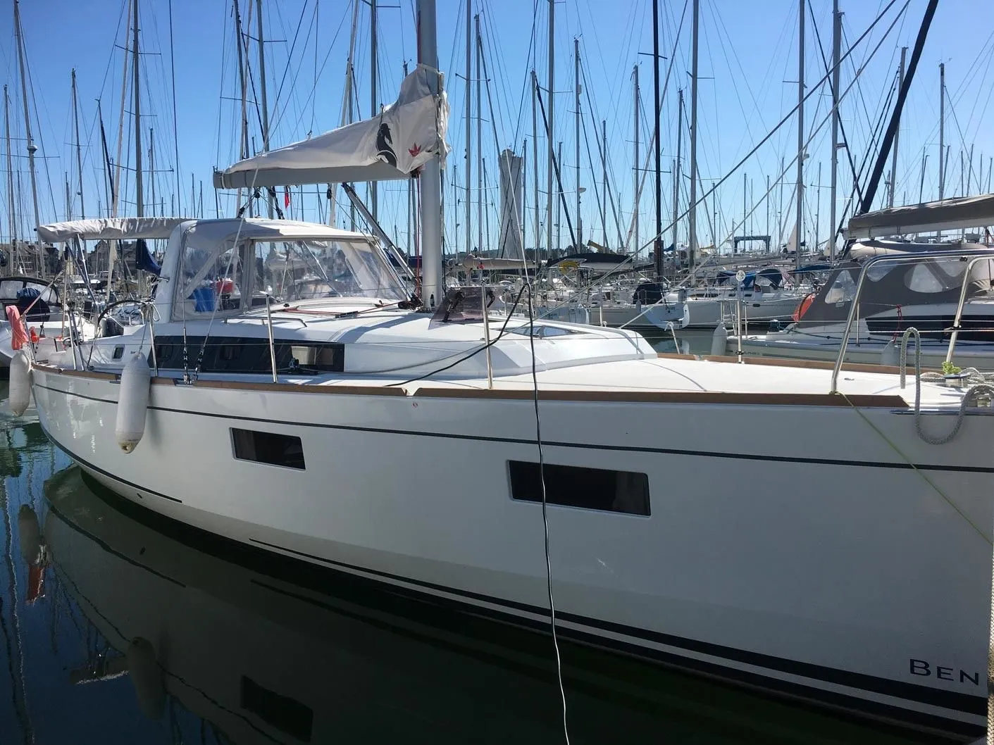 Boat - Rent a 11.5m Beneteau Oceanis 38.1 Sailing Yacht in Arzon