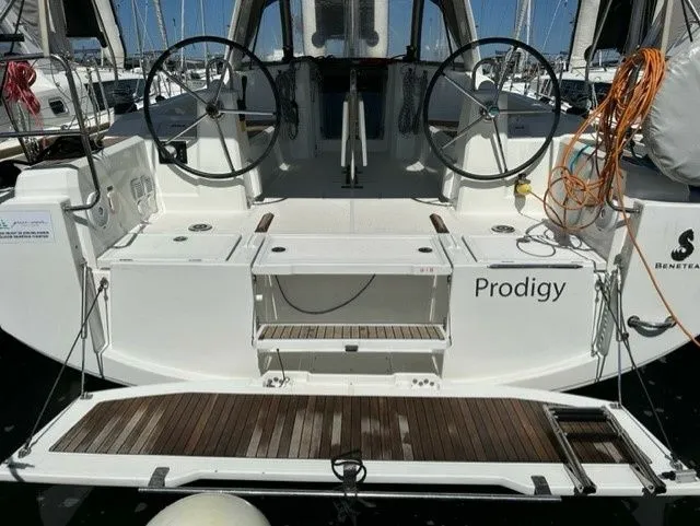 Rent a 11.5m Sailing Yacht in Biograd na Moru