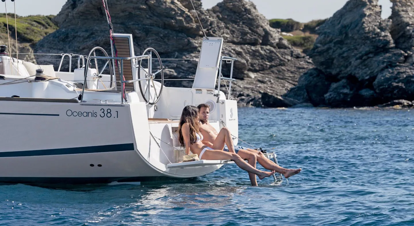 11.5m Los Angeles Sailing Yacht Beneteau Oceanis 38.1 Hire
