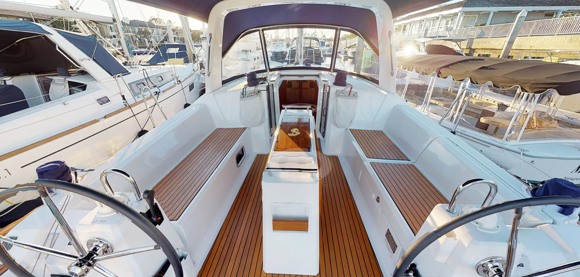 Wanderlust Charter Boat