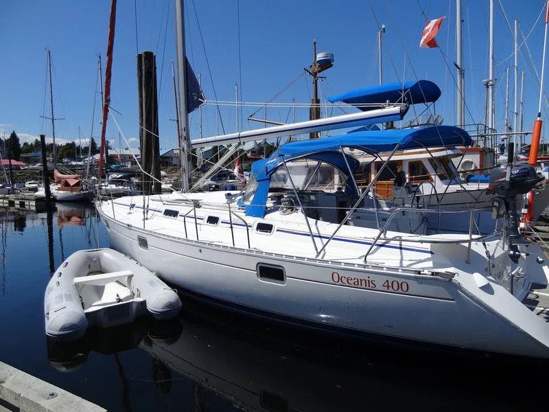 11.74m Nanaimo Boat Hire