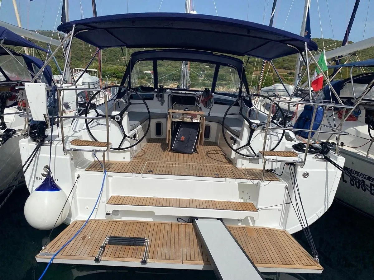 Blue Eyes 2 Charterboot - 3