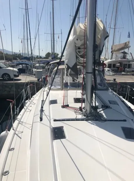 KOS 40.4 Charter Boat - 5