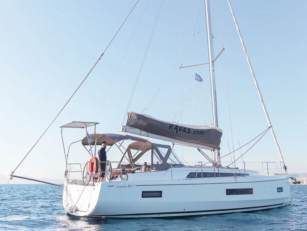 Kos 40.9 Charter Boat - 3