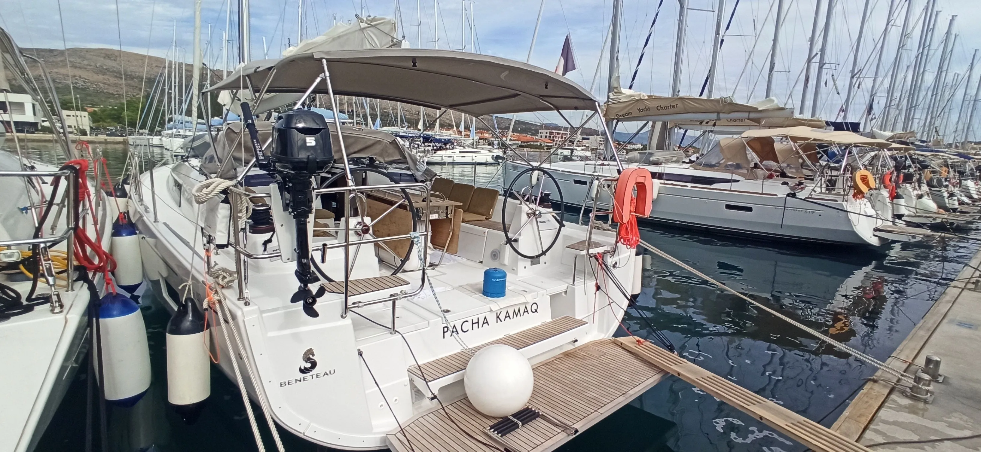 Pacha Kamaq Charterboot - 4