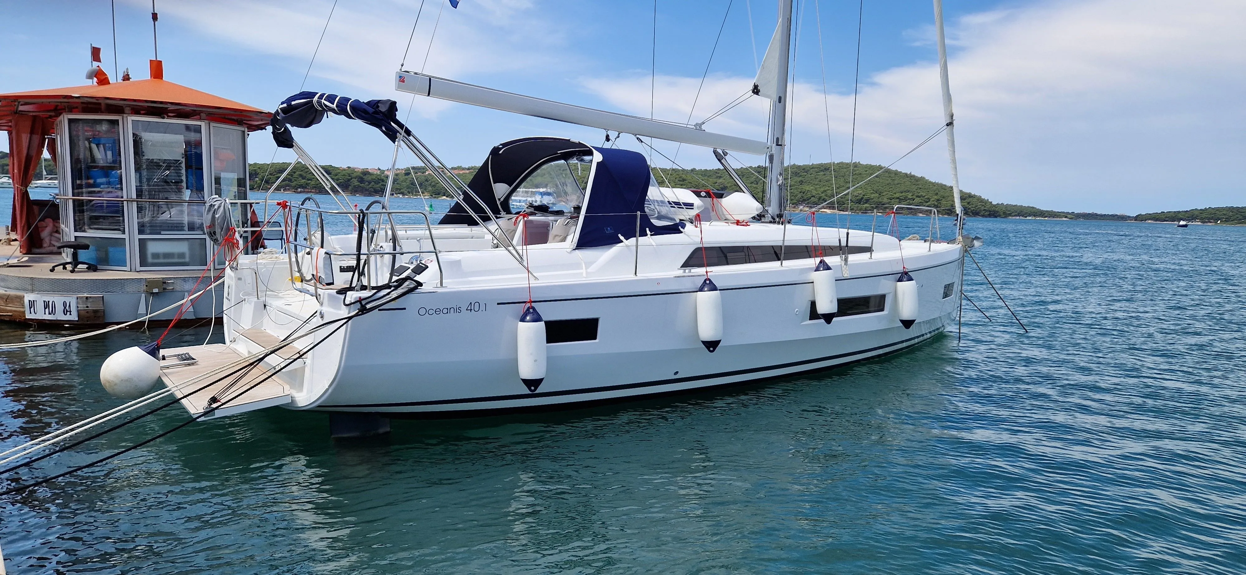 Sali Charter Boat