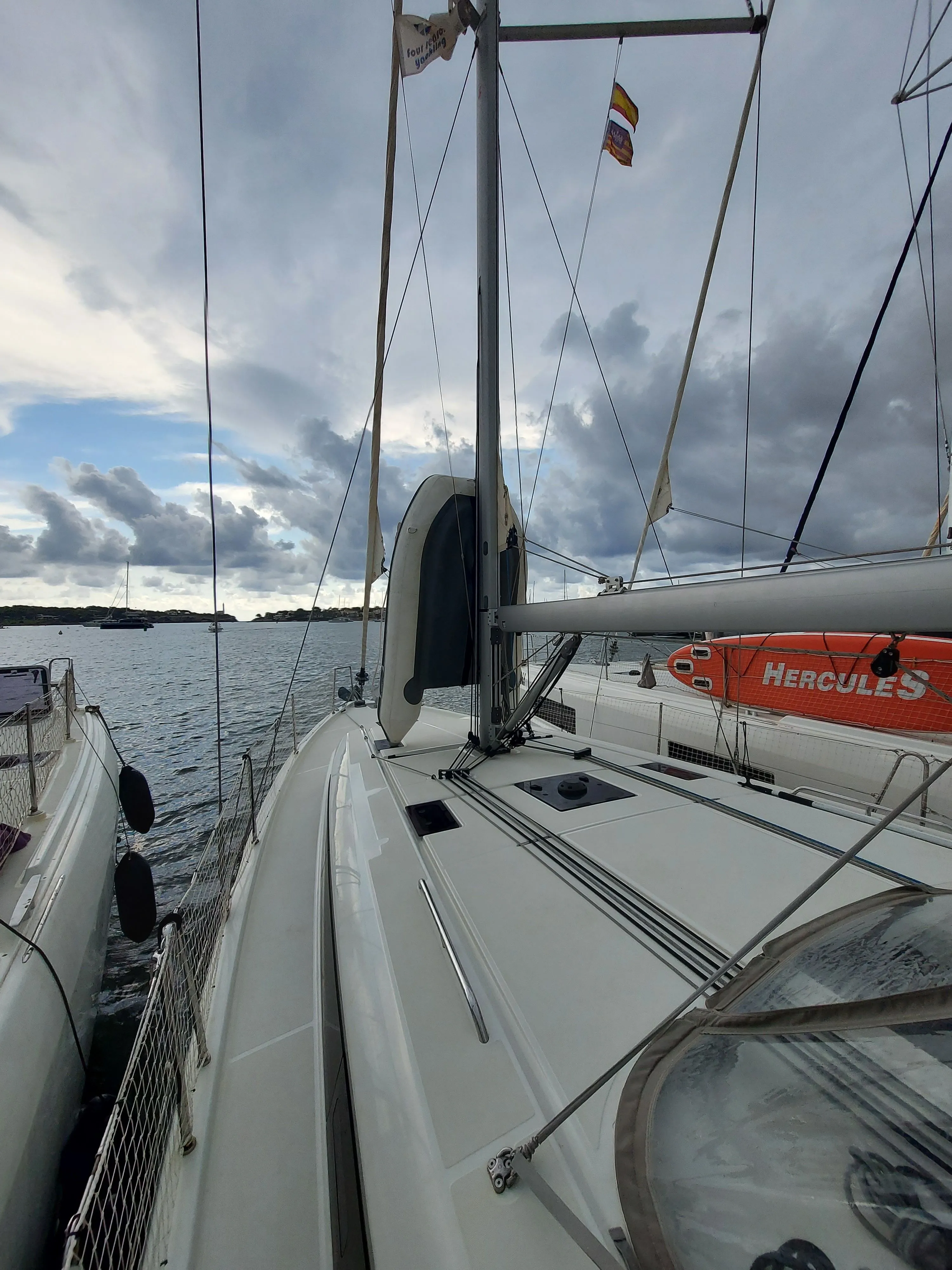 Charter a 12.87m Sailing Yacht in Portocolom