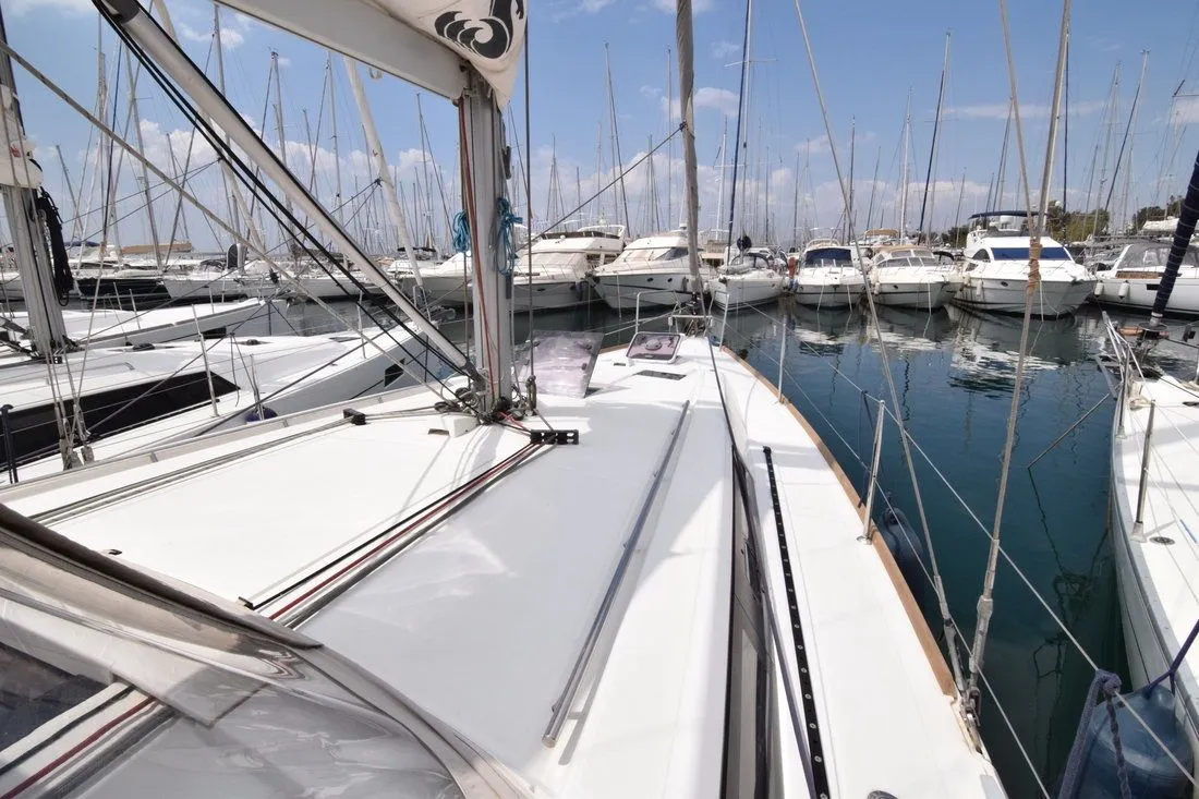 12.43m Athens 3 Cabin Sailing Yacht Hire