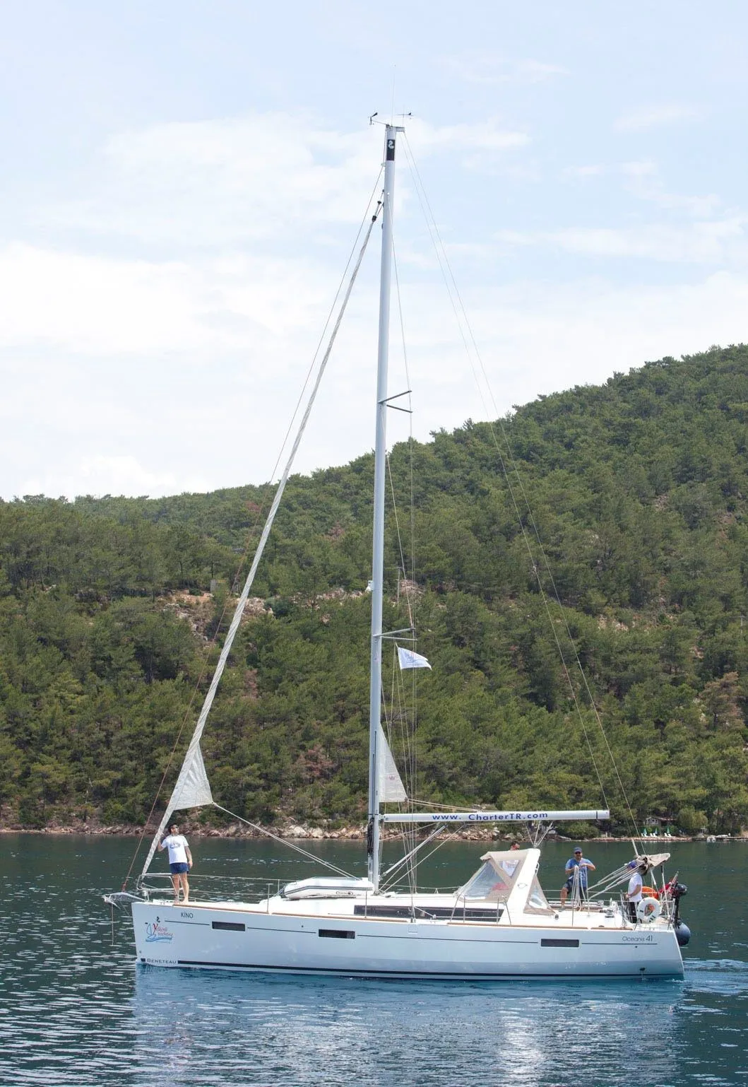 Kino Charter Boat