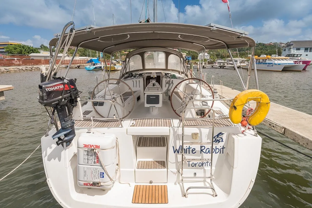 Charter a 12.19m Beneteau Oceanis 41 Sailing Yacht in Rodney Bay Village