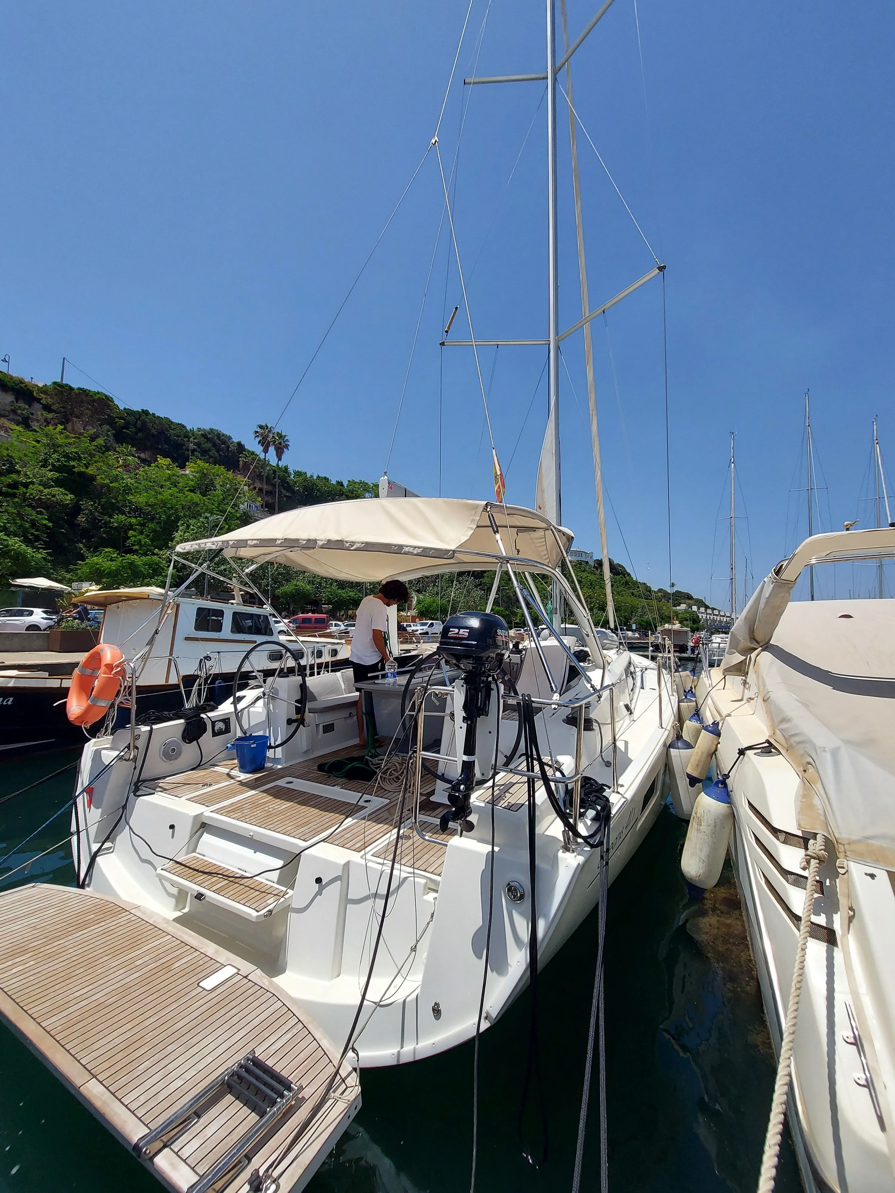 Barbanegra Charter Boat