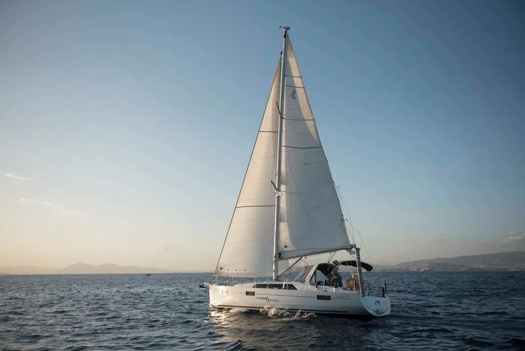 Explore Mykonos City on a 12.43m Rental Boat