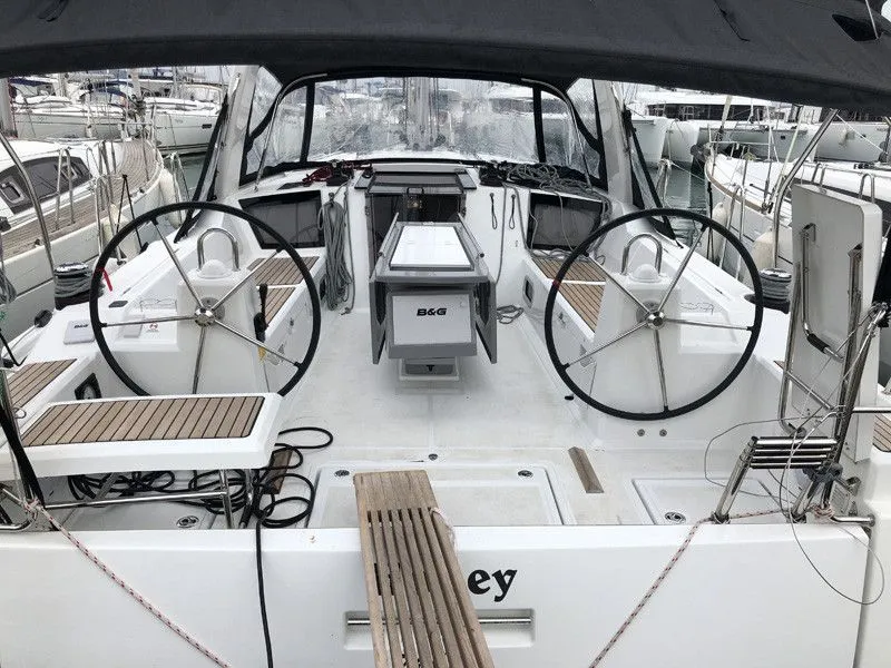 Honey Charterboot - 5