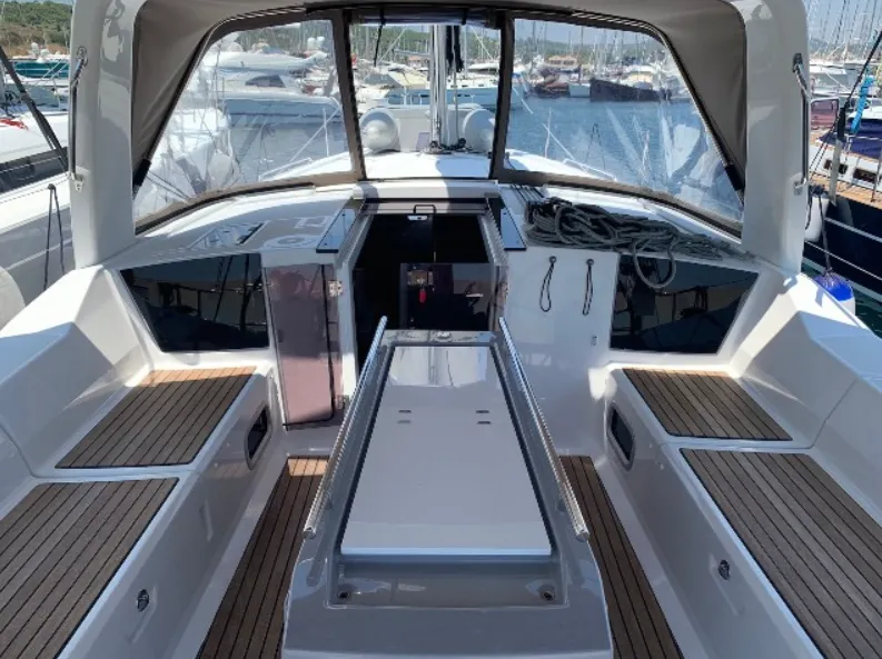 Iris Charter Boat - 3