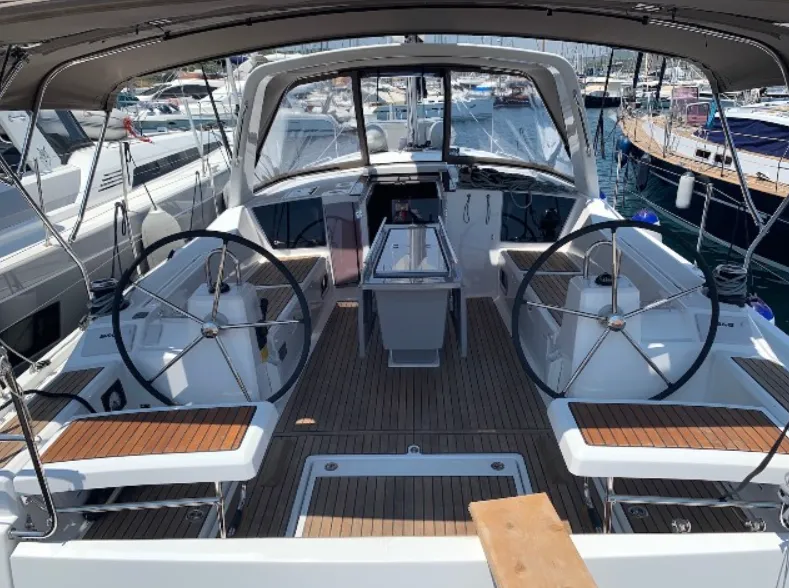 Iris Charter Boat - 4