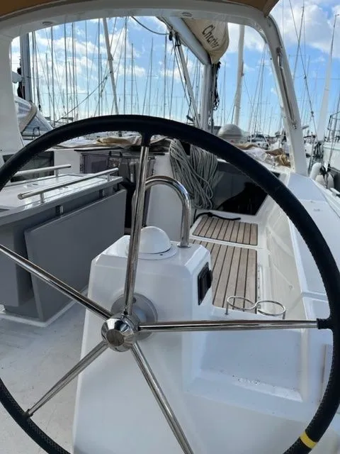 Чартер Jay - 3