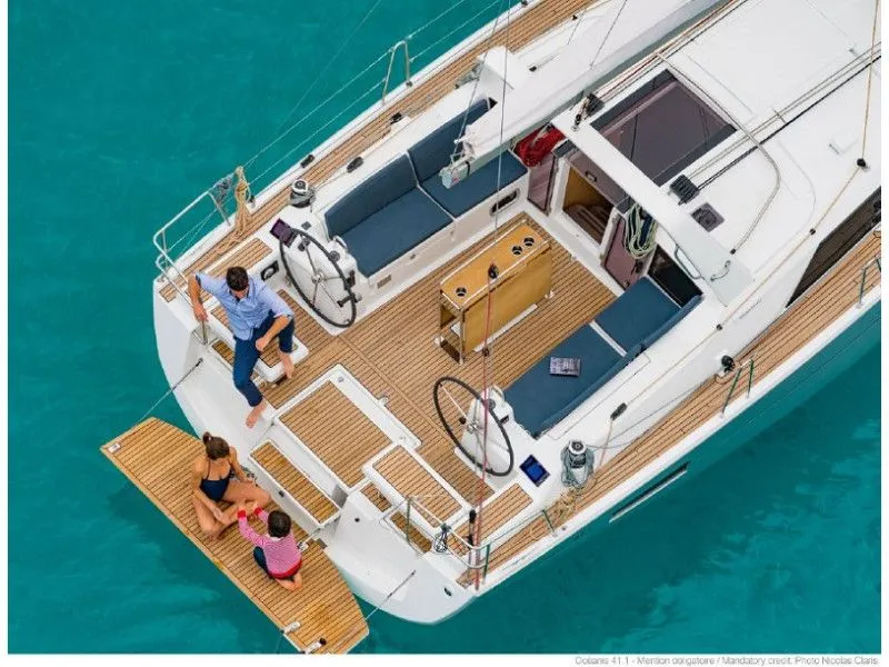 12.43m Parham Town Beneteau Oceanis 41.1 Hire