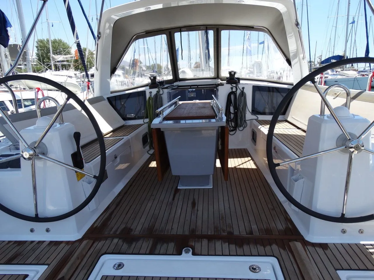 Niriis Charter Boat - 5