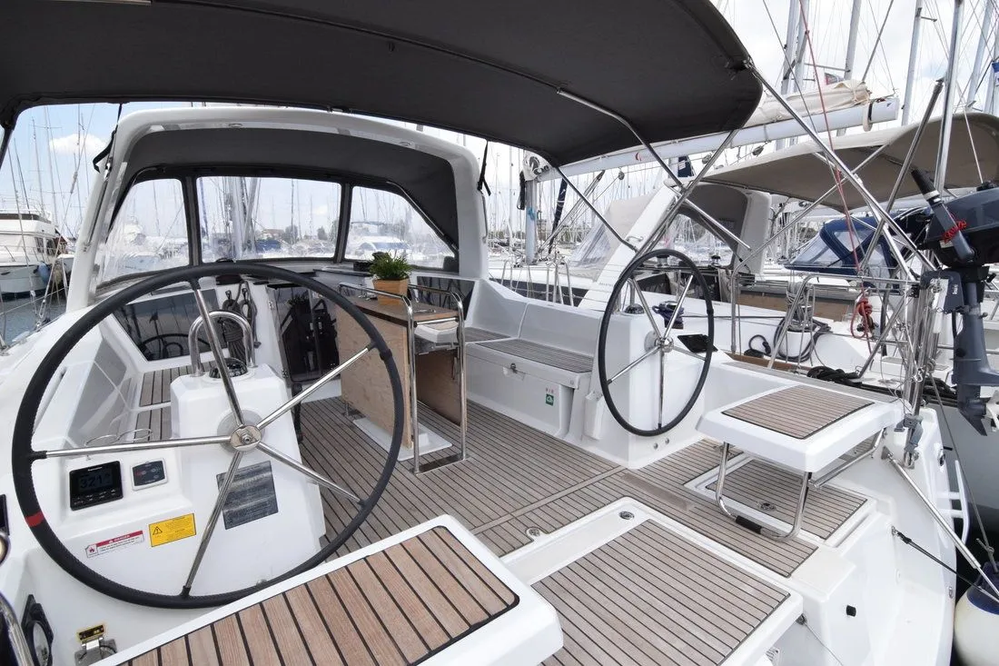 12.43m Gouvia Boat Hire