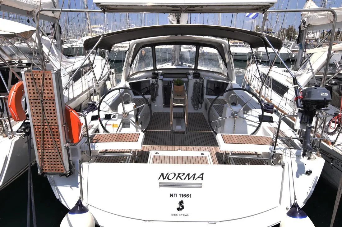 12.43m Gouvia Boat Hire