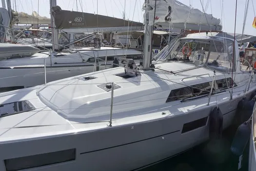 Passepartout Charter Boat