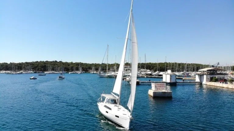 Pauline Charterboot - 5